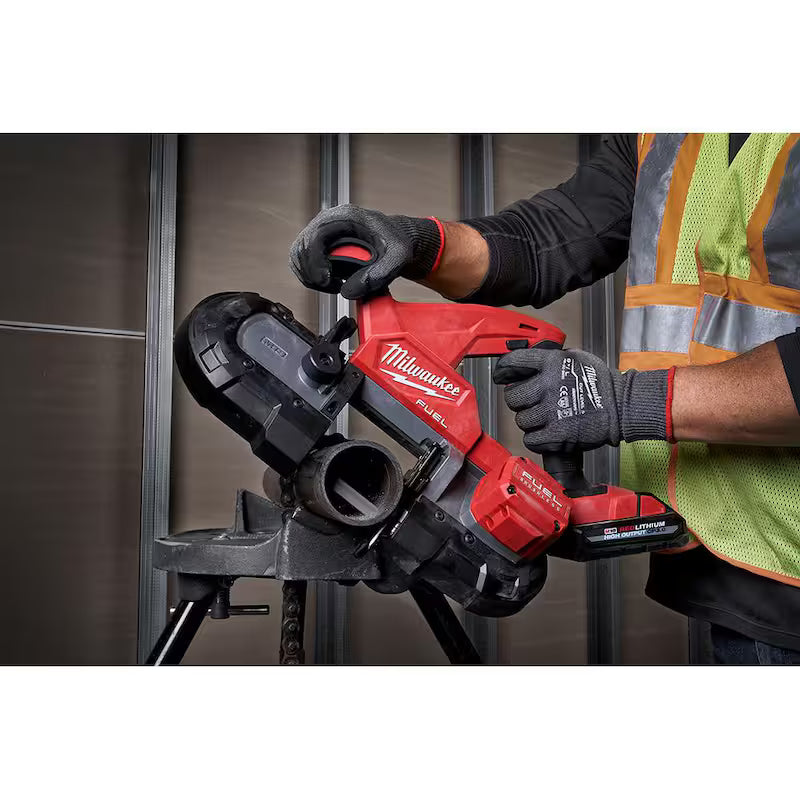18-Volt Lithium-Ion Brushless Cordless Compact Bandsaw with Starter Kit U557394