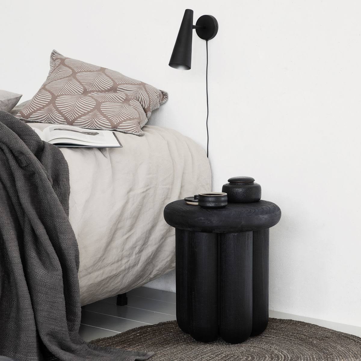 Black Side Table C6817