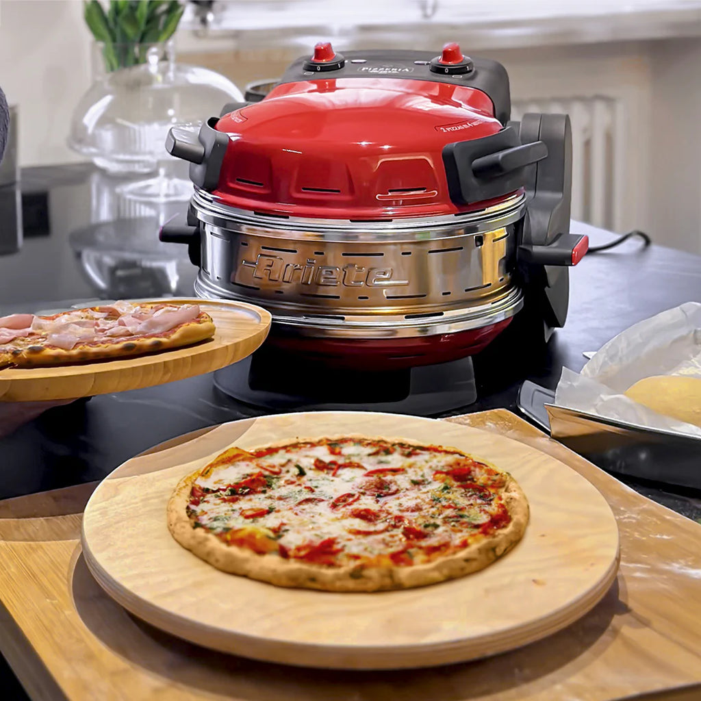 Red Pizza Oven A683