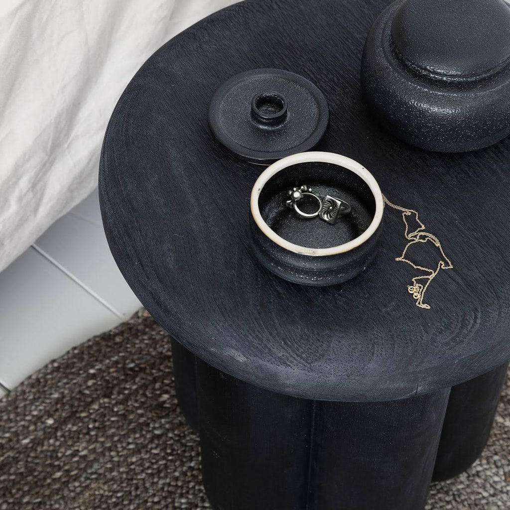Black Side Table C6817