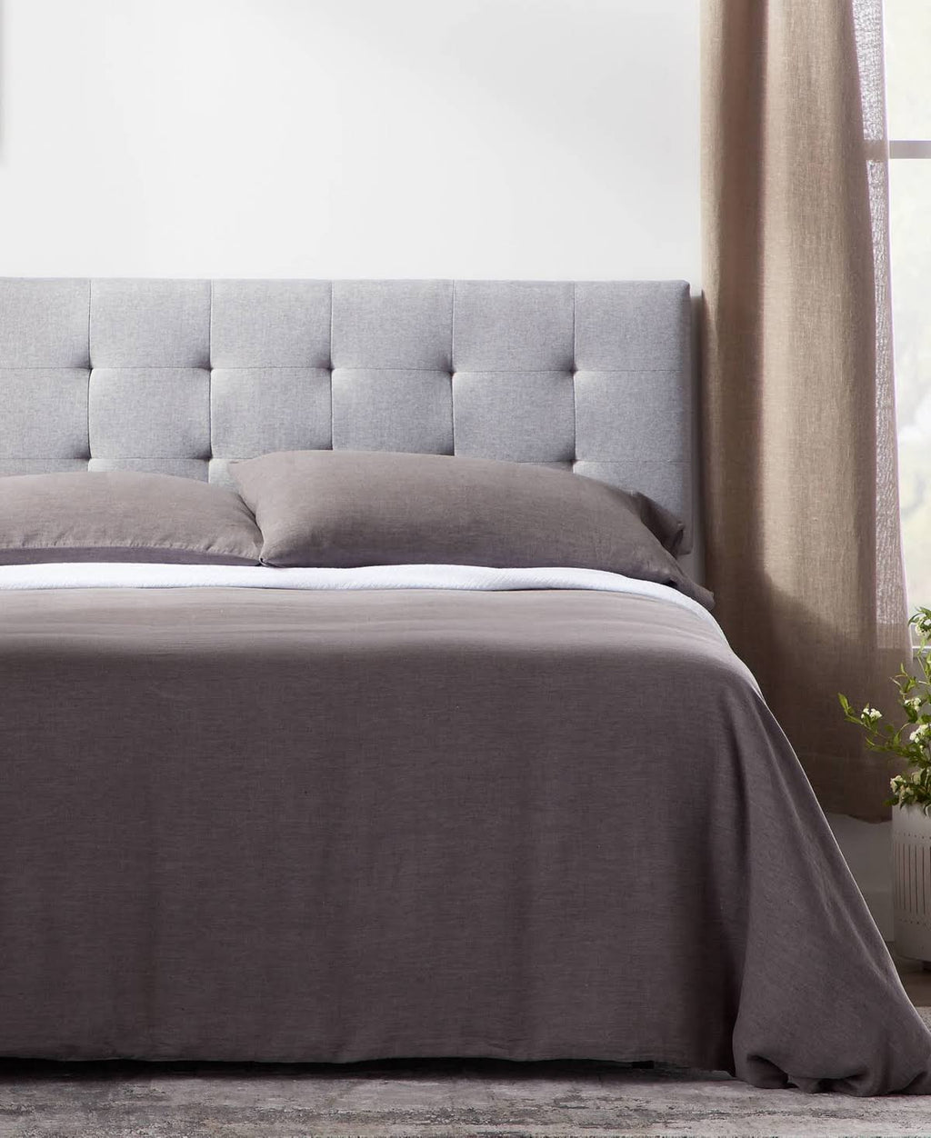 Light Gray Square Tufted Headboard J78295
