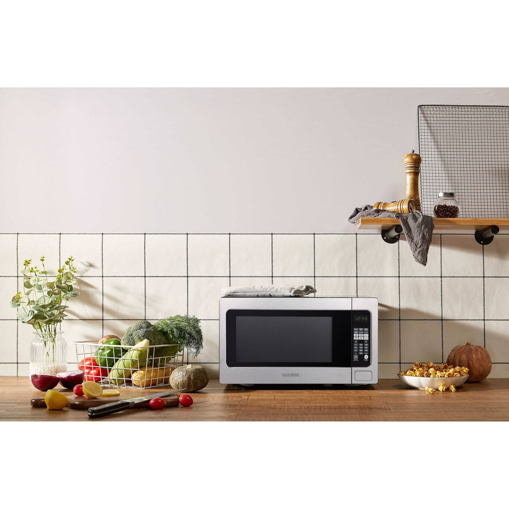 2.2 Cu. ft. Stainless Steel Microwave E978