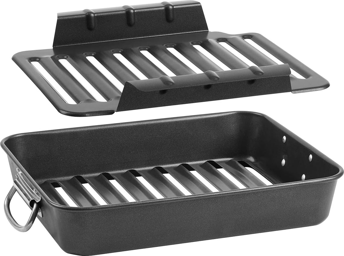 Black Airflow Roaster with Easy-Lift Rack T47704