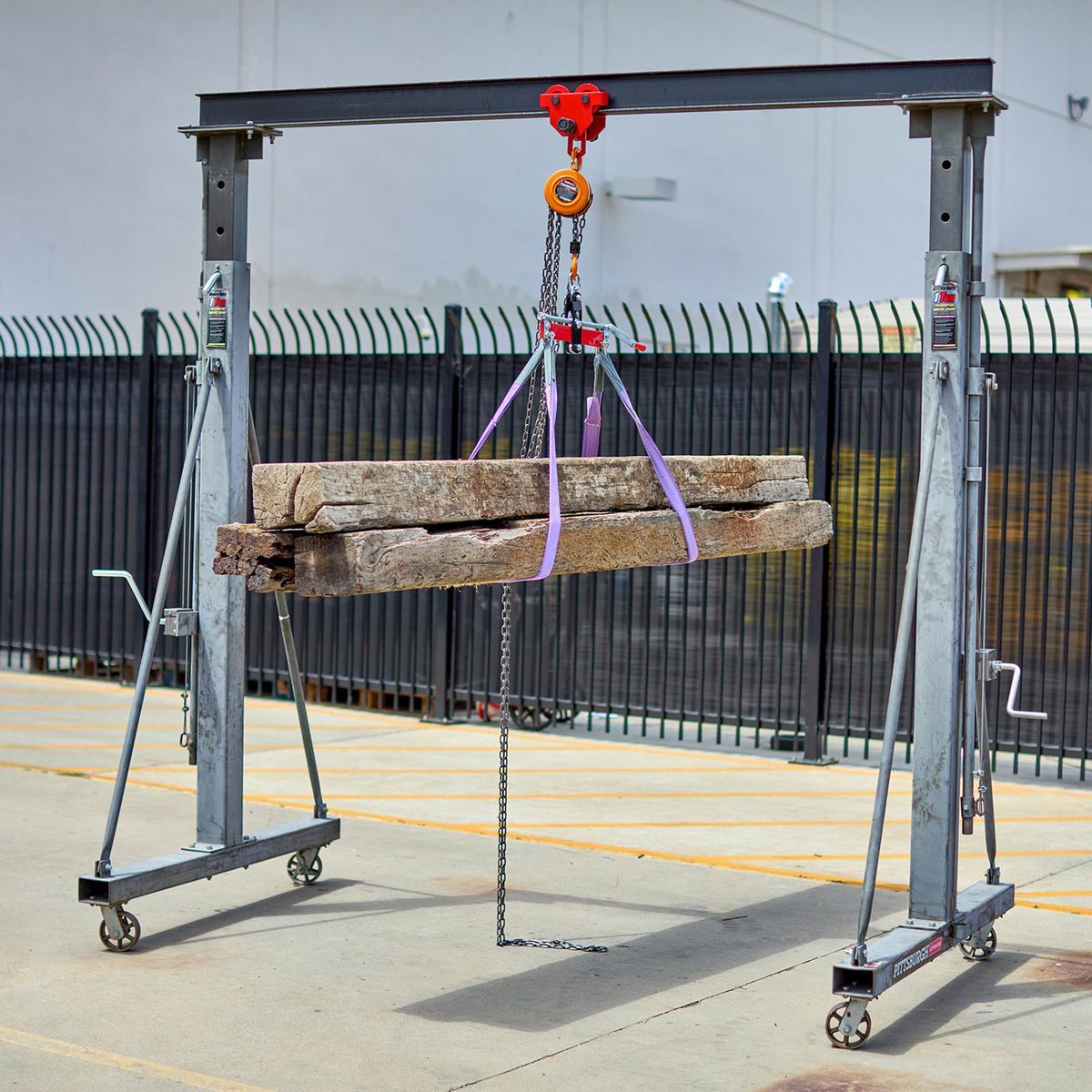 1 Ton Telescoping Gantry Crane K944524