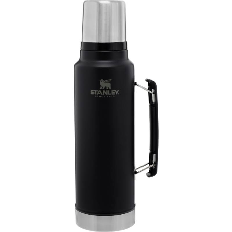Matte Black Vacuum Bottle 1.4L Z4820
