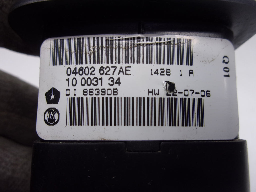 Pre-Owned Dodge Caravan Driver Door Master Power Window Switch Y6483