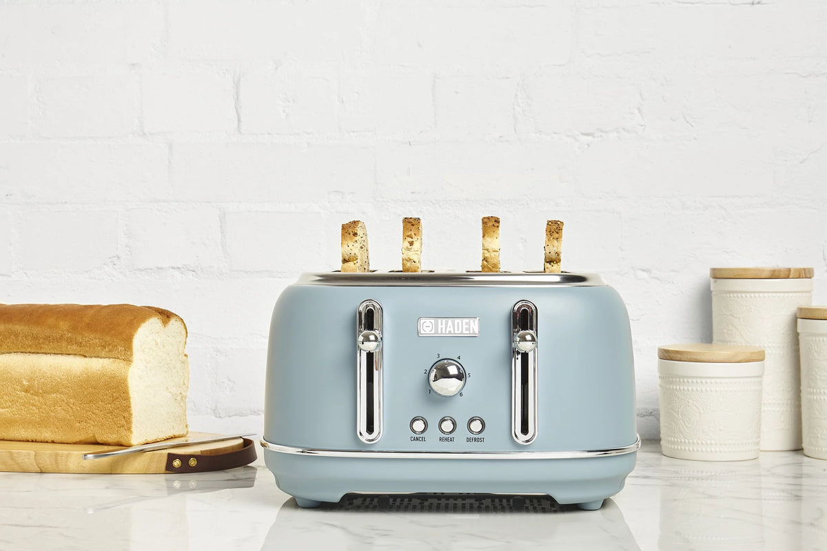 Pool Blue 4 Slice Wide Slot Toaster T5626