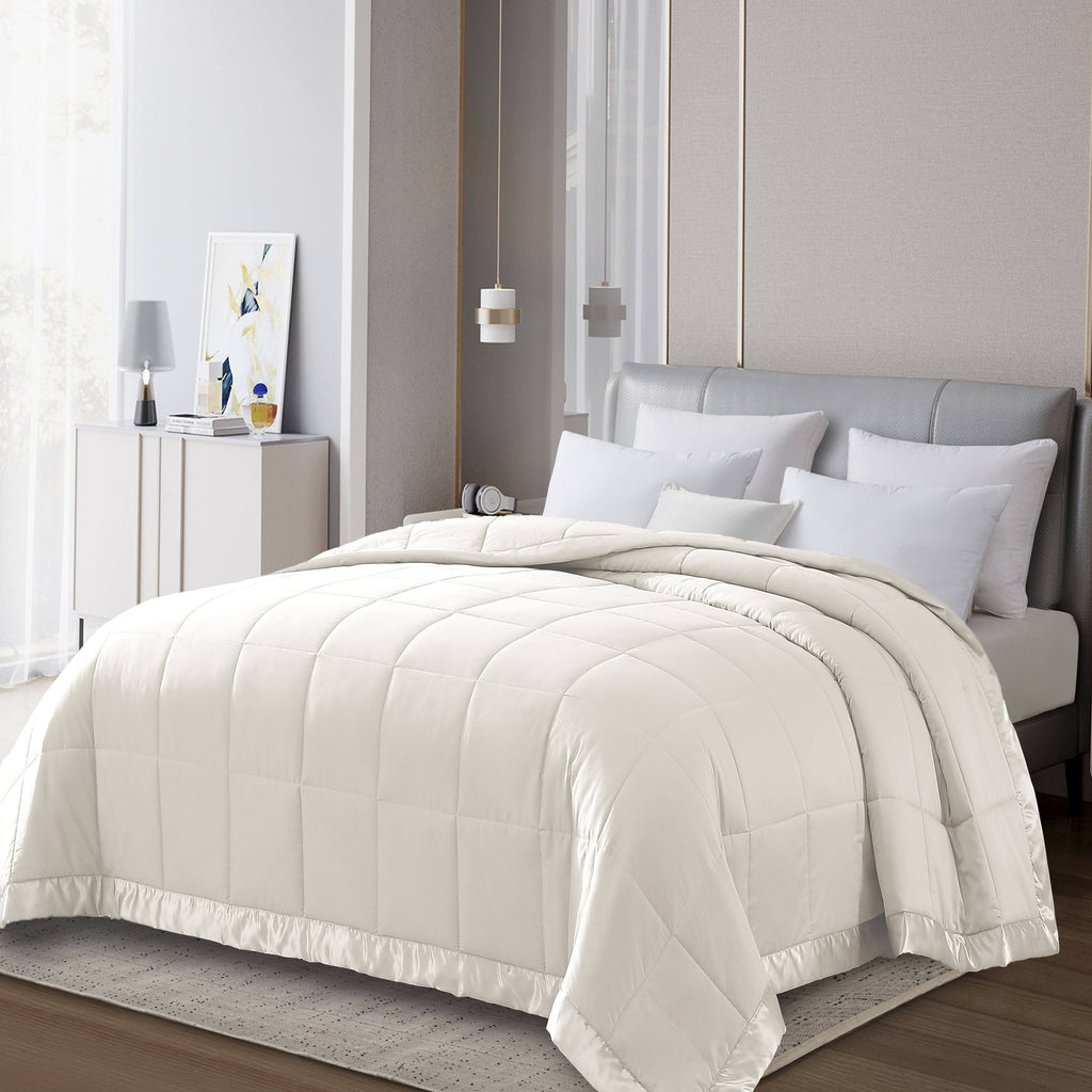 Microfiber Down Alternative King Blanket P62251