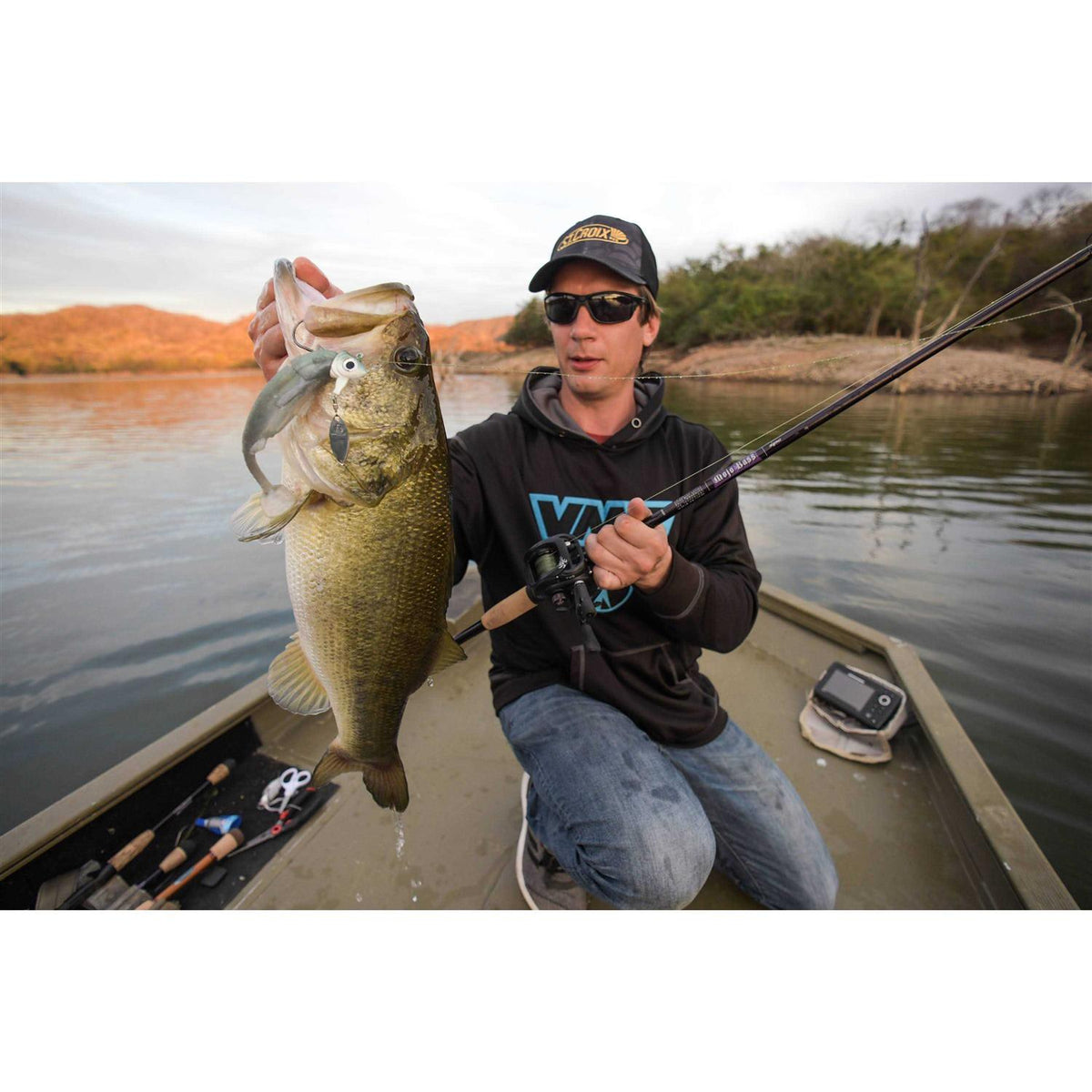 Mojo Bass Casting B985279