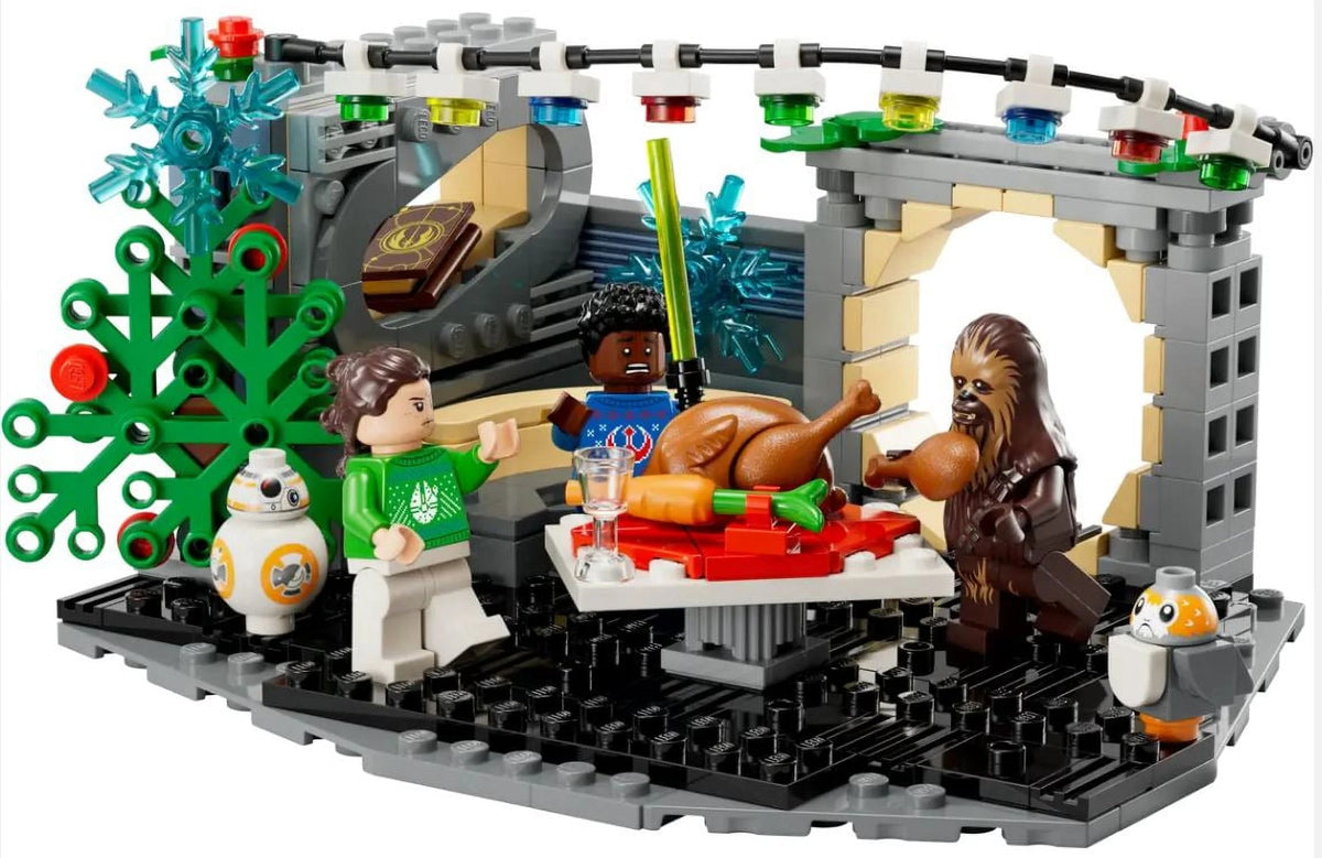 282pcs Star Wars Millennium Falcon Holiday Diorama D208234