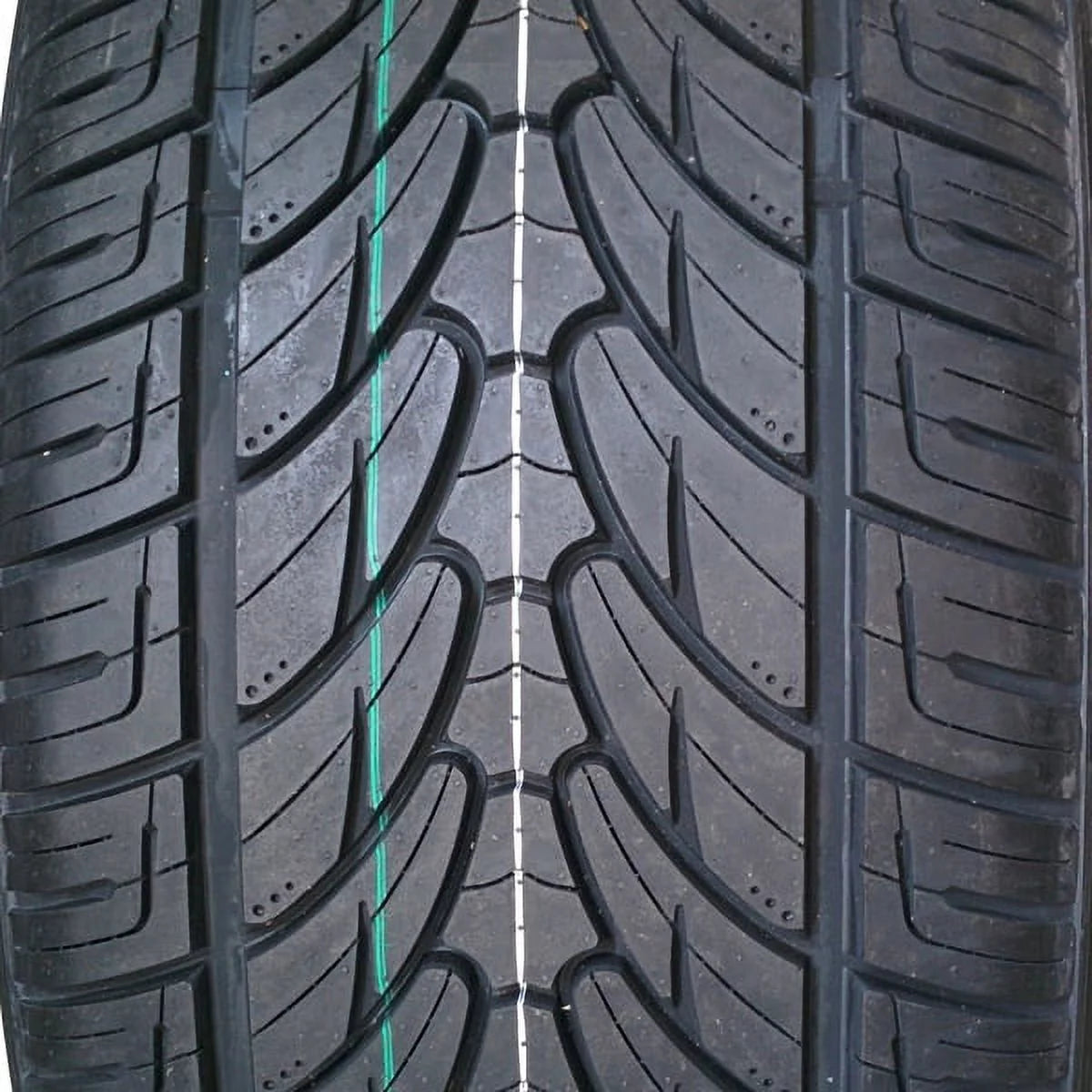 Set of 4 285/45R22 114V XL All Season M+S Performance Truck / SUV Tires Q5494