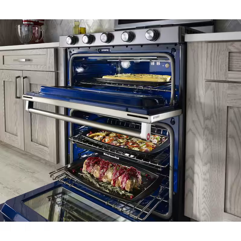 6.0 cu. ft. Double Oven Gas Range with Self-Cleaning Convection Oven in White U187